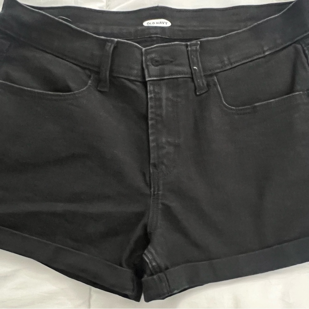 Women’s size 8 Black Jean/ denim Shorts with Cuffed Hem,